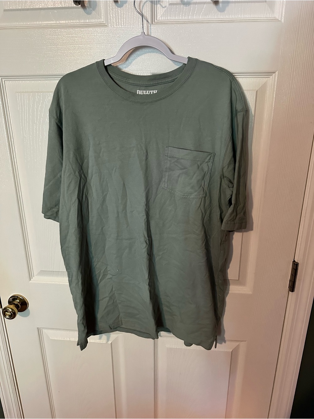 Duluth Trading Co Seafoam Green Short-Sleeve Pocket Tee